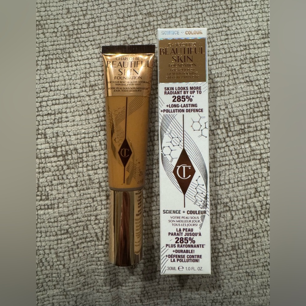 Charlotte Tilbury Beautiful Skin Foundation- 13 Warm
